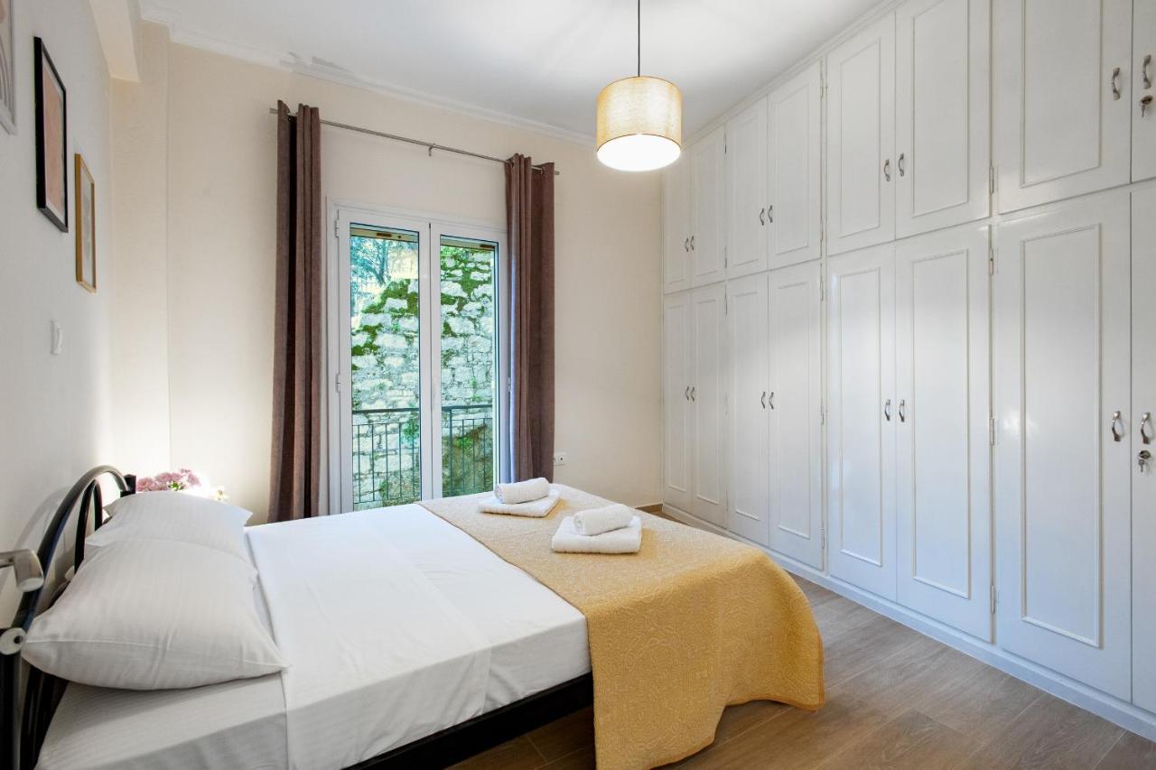 Helena'S Apartment In Corfu Town المظهر الخارجي الصورة